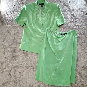 Women's Vintage 1990's Preston & York Skirt Suit Set Green Size 16